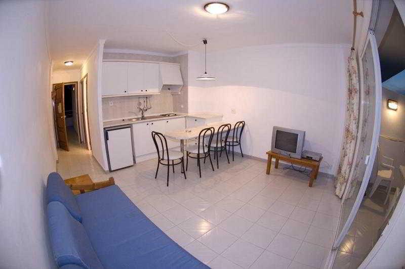 Sunset Oasis Ibiza Adults Only - New Rooms 2025 ซานอันโตนิโอ ภายนอก รูปภาพ